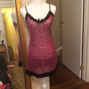 Cheetah hot pink night slip